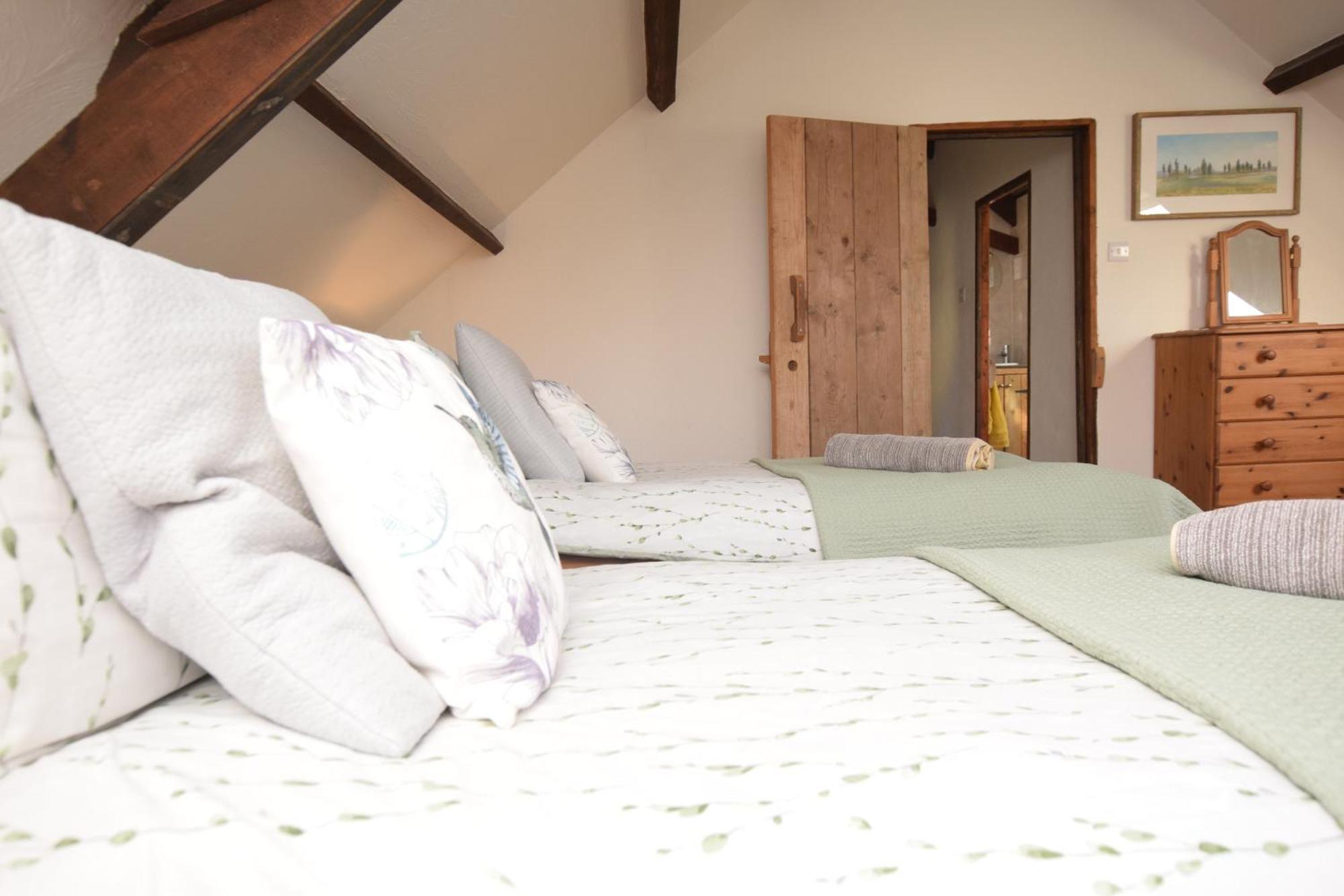 Award Winning Lower Whitsleigh Farm Cottage Roborough Esterno foto